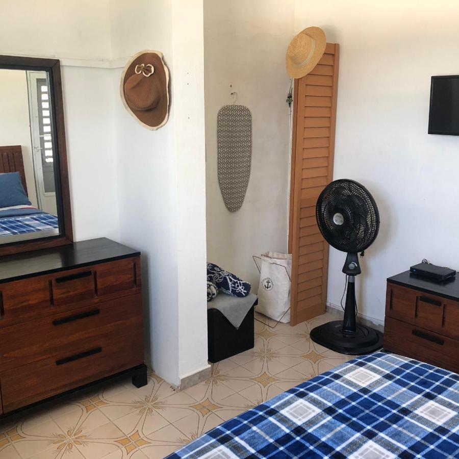 Jay'S Home By The Beach & Rainforest Лукильо Екстериор снимка
